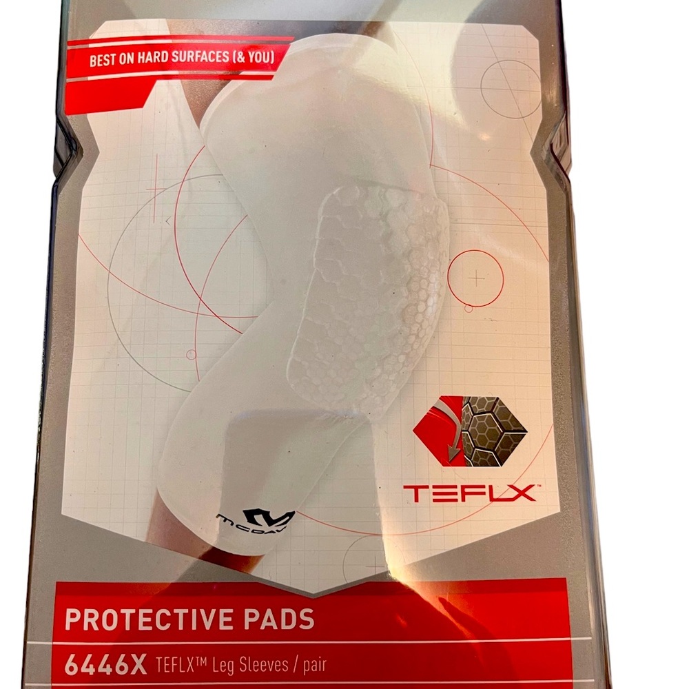 McDavid Knee Pads size Youth